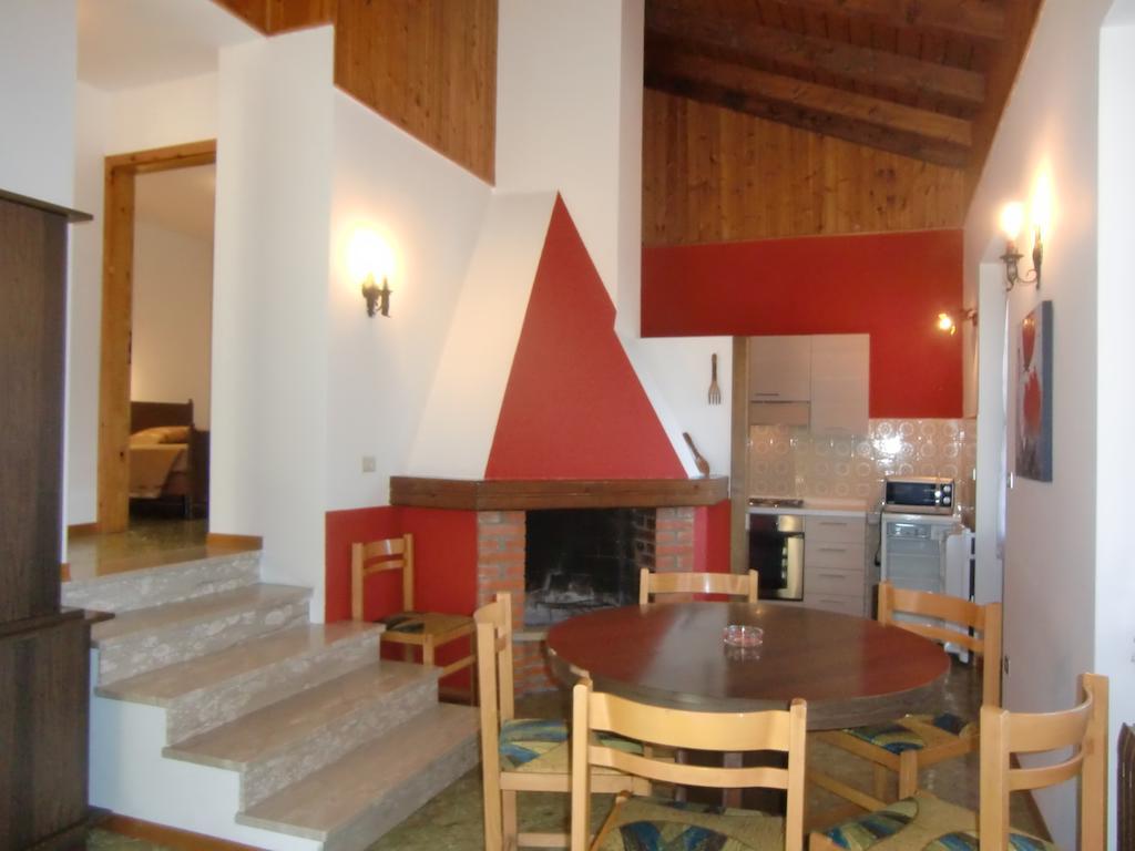Casa Ambra Apartman Val Maria-Pur Szoba fotó