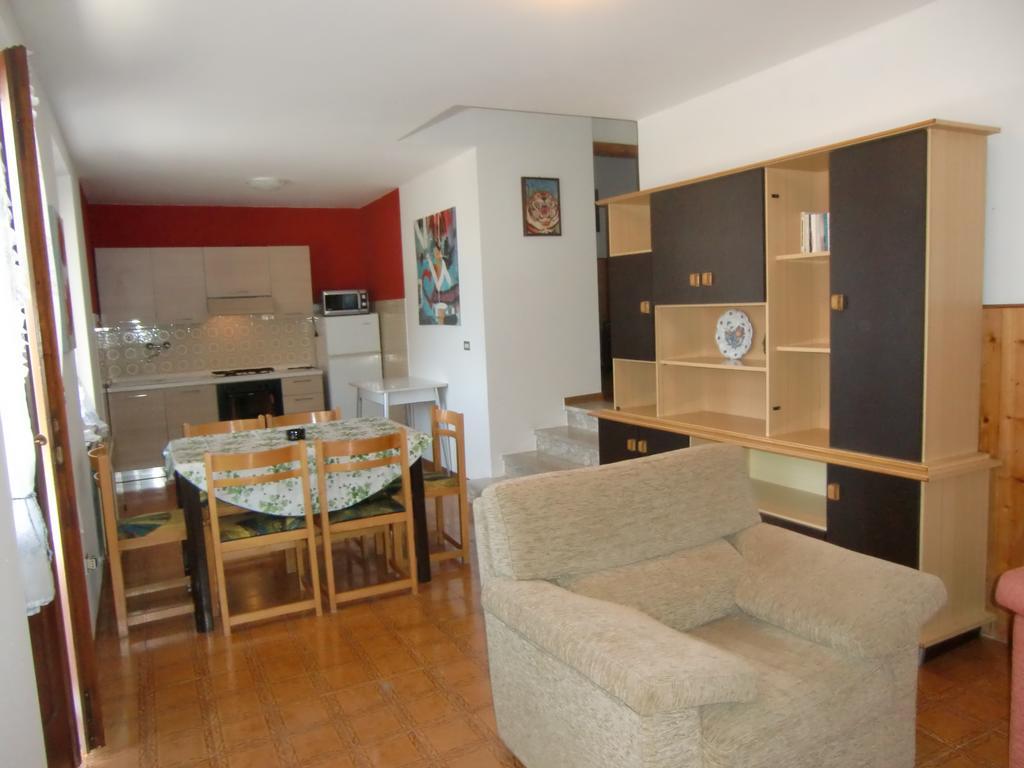 Casa Ambra Apartman Val Maria-Pur Kültér fotó